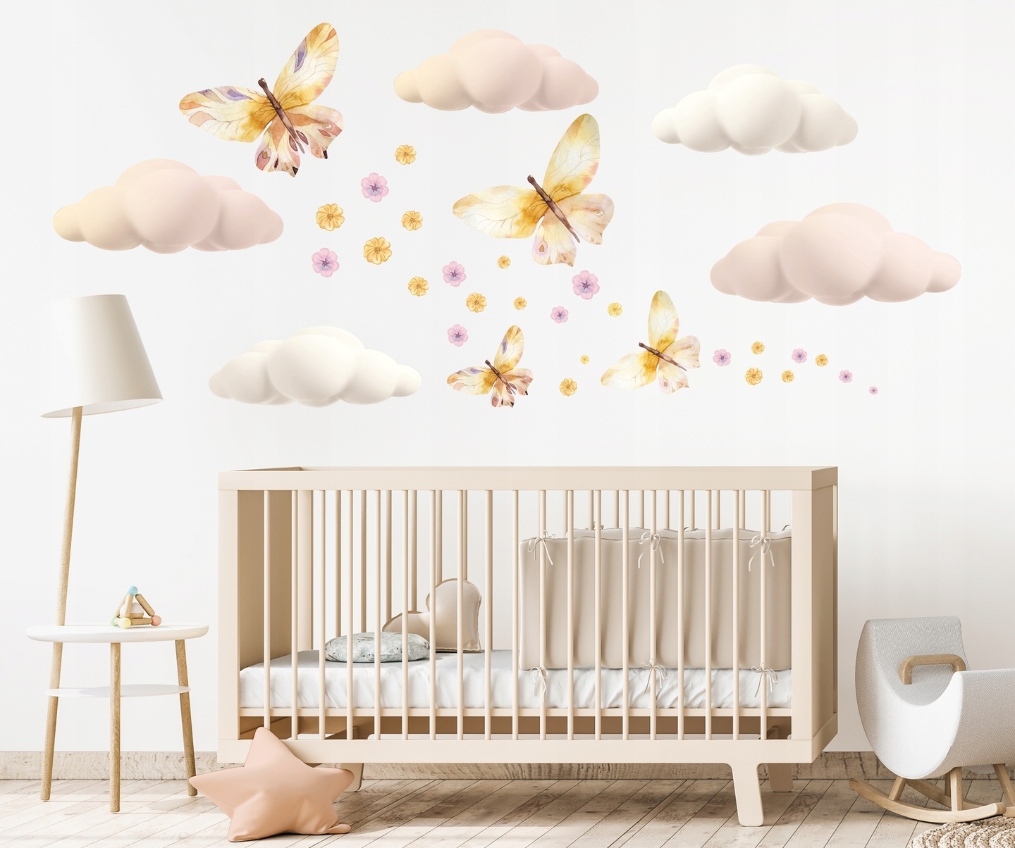 Muurstickers - Vlinders en Wolken