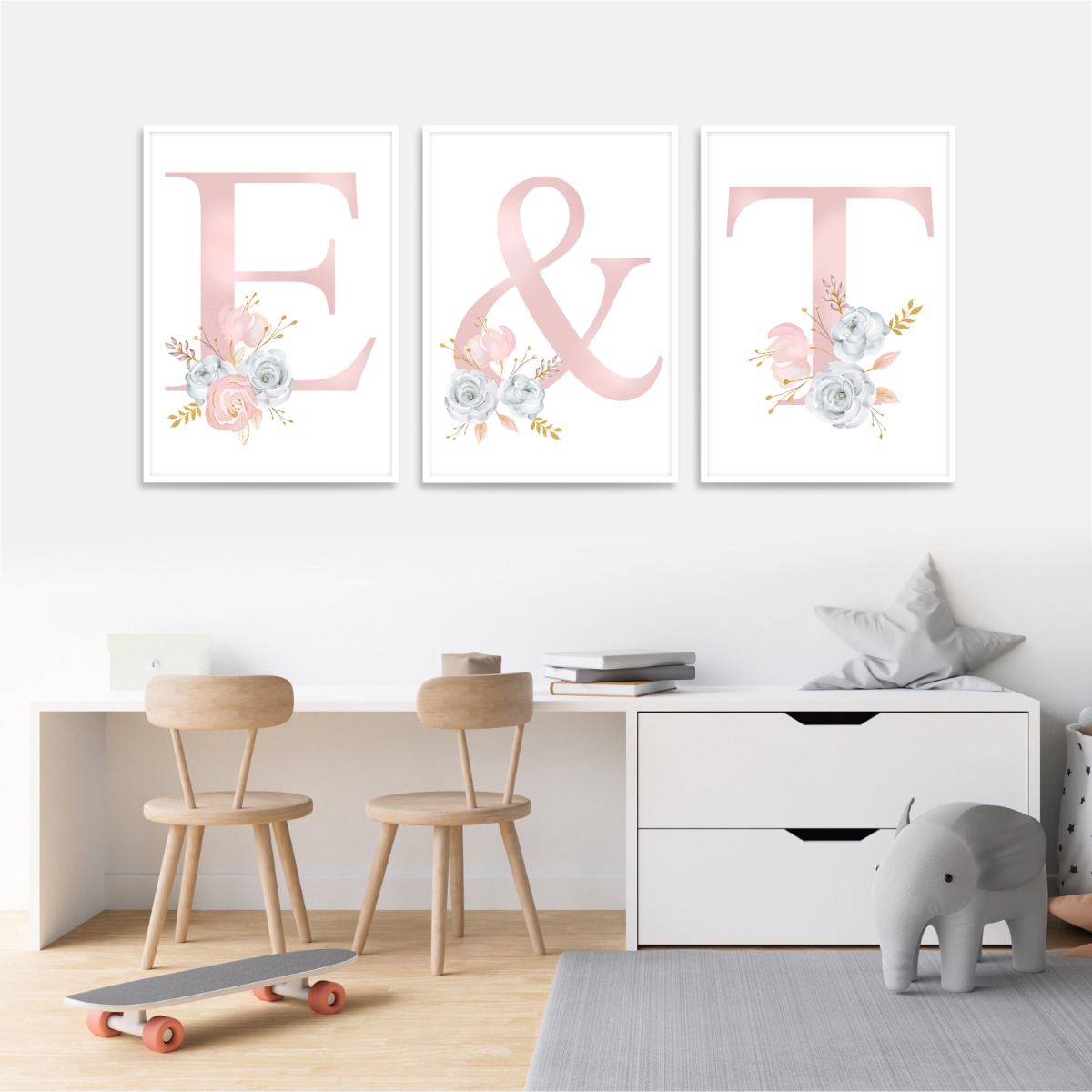 Affiches -Roze bloemenmuur # 2 / gepersonaliseerd / set van 3