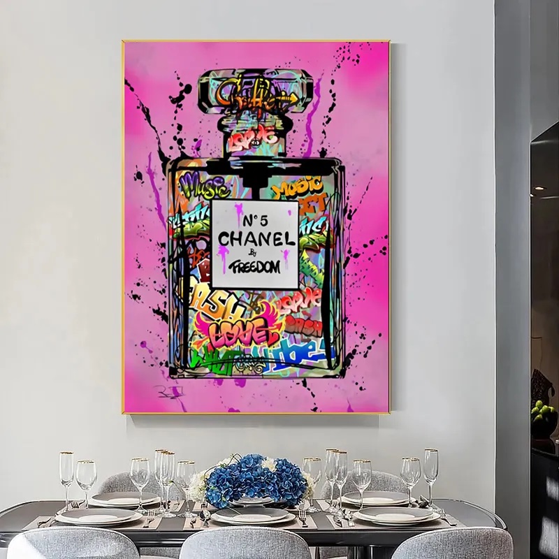 Poster - Graffiti Kunst / N°5 CHANEL by Freedom