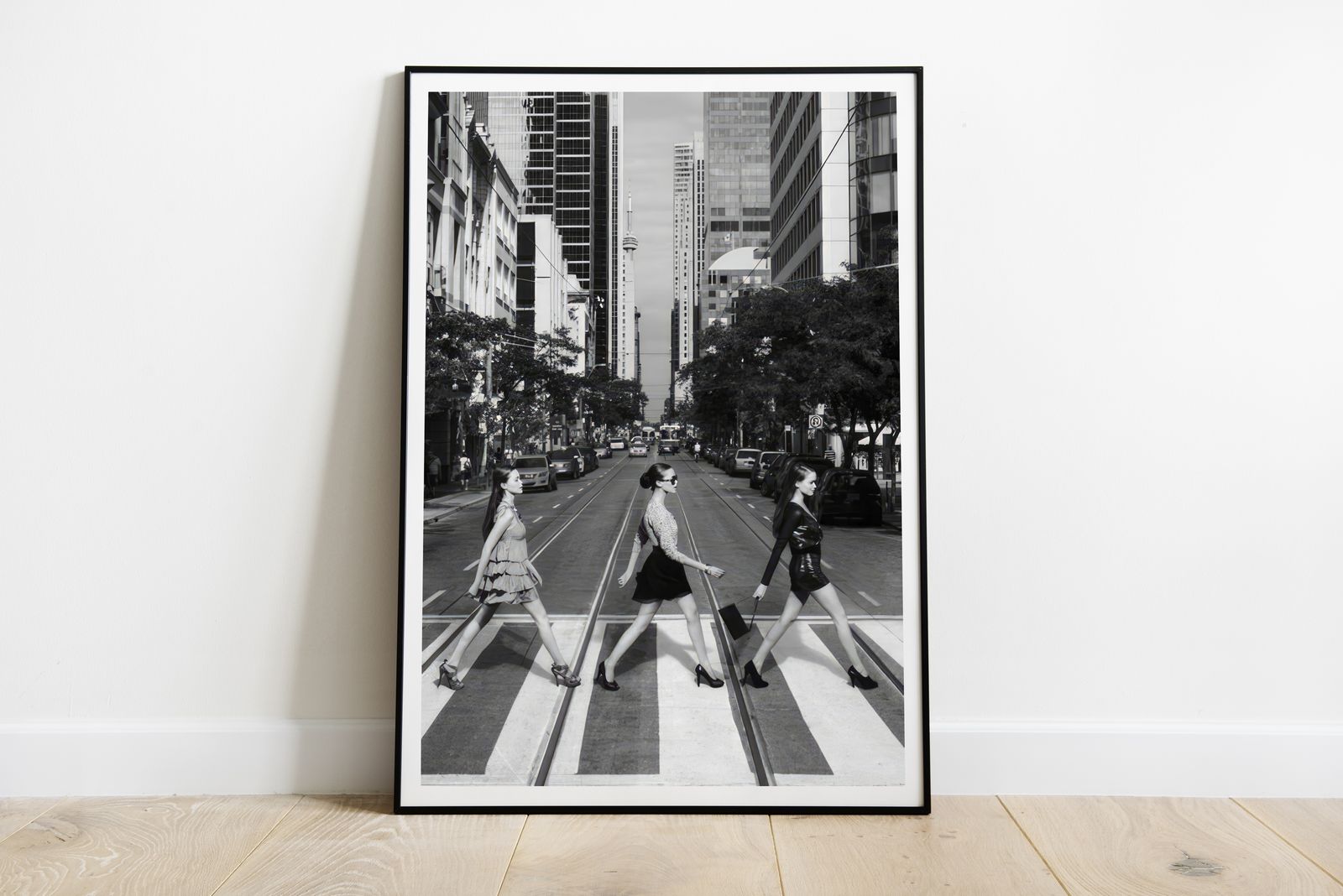 Poster - City Crossing Fashion